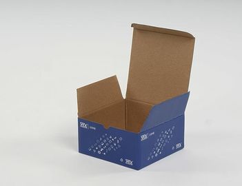 A caixa de empacotamento de papel da caixa do cartão da atividade comercial projeta