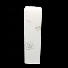 A caixa cosmética Skincare do papel do cartão do marfim engarrafa revestimento matte/UV do empacotamento
